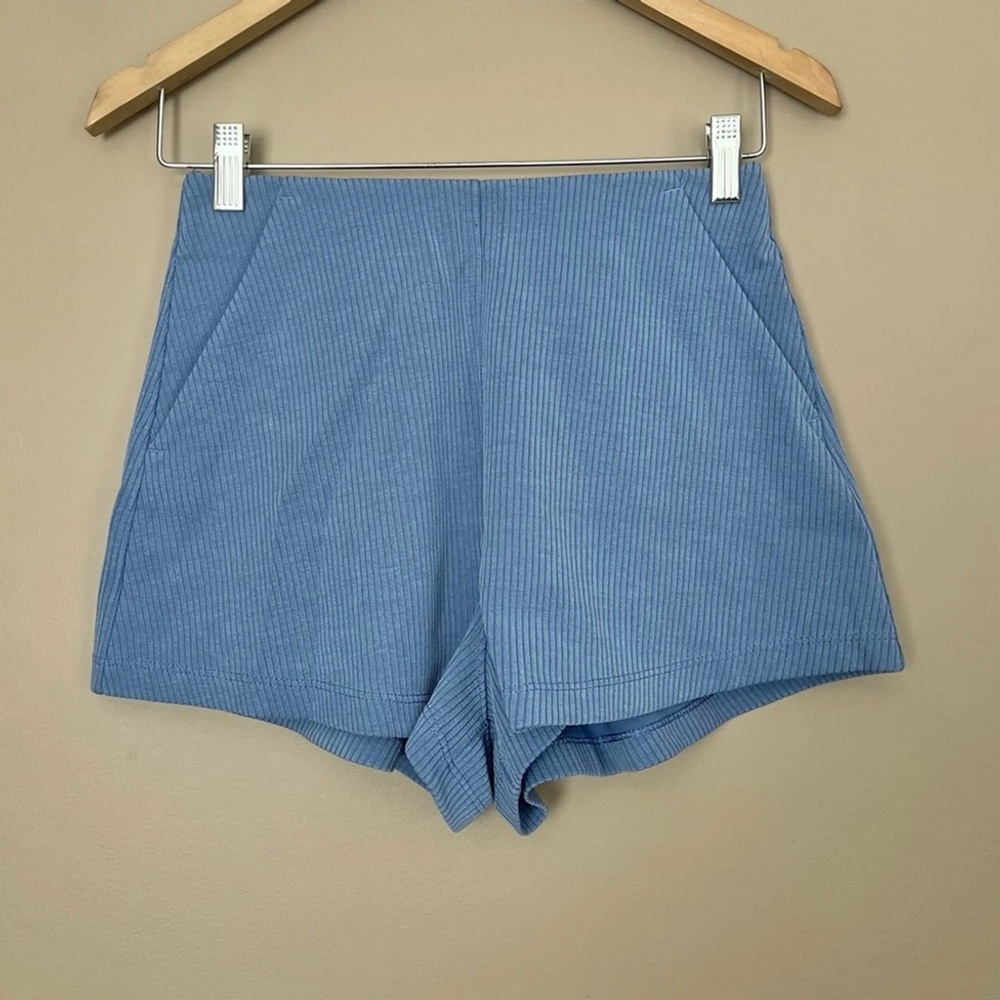 Lululemon Ribbed Softstreme Shorts